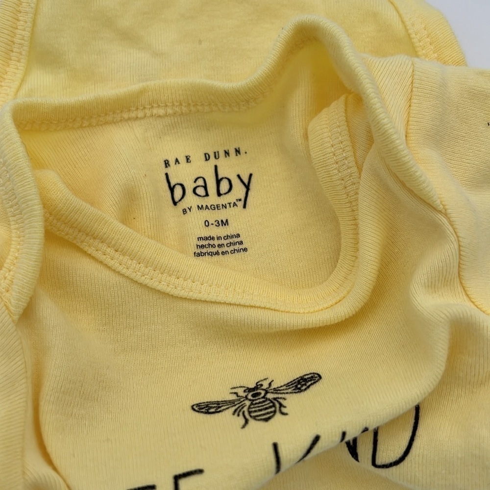 4 piece bundle 3 month baby girl clothes - Picture 10 of 10